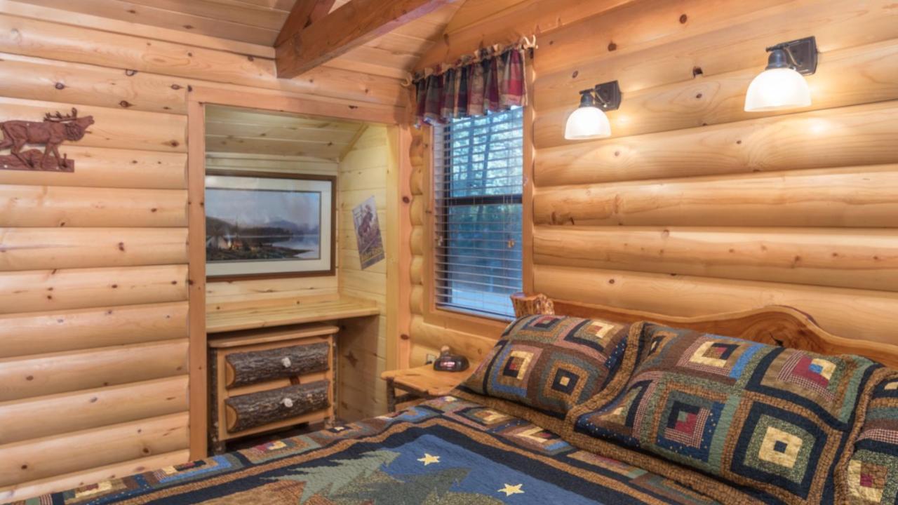 Upper Canyon Inn & Cabins Ruidoso Exterior photo