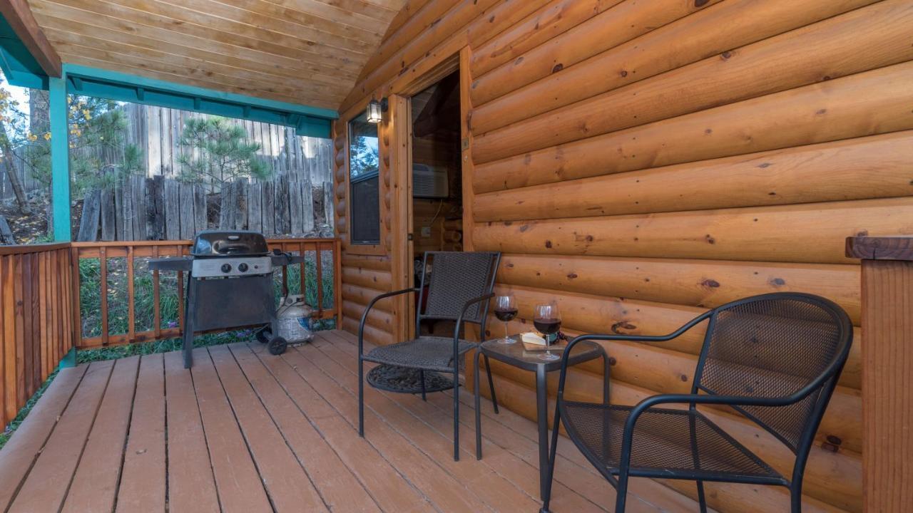 Upper Canyon Inn & Cabins Ruidoso Exterior photo