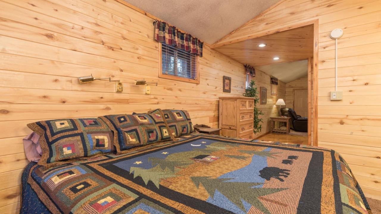 Upper Canyon Inn & Cabins Ruidoso Exterior photo
