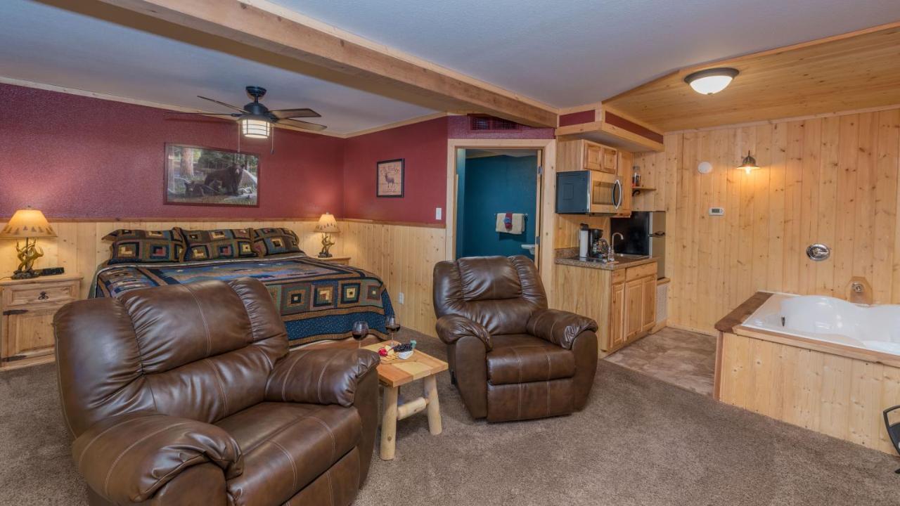 Upper Canyon Inn & Cabins Ruidoso Exterior photo